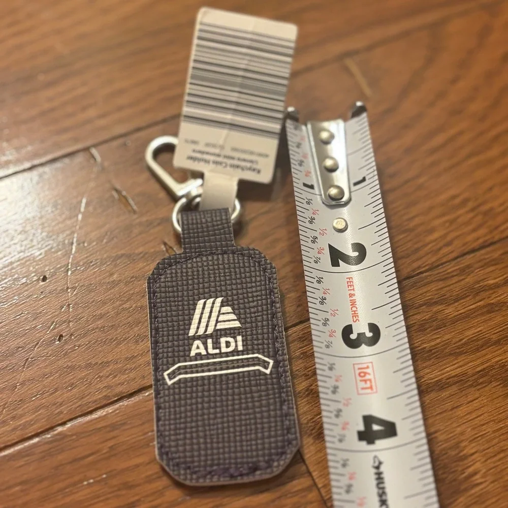 Vista‎ Bay Aldi Keychain Quarter Coin Holder With Carabiner Clip ALDI Gift small
